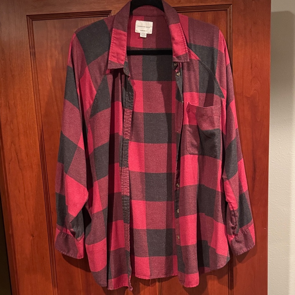 American Eagle Outfitters Red and Black Plaid Oversized Button Down Shirt